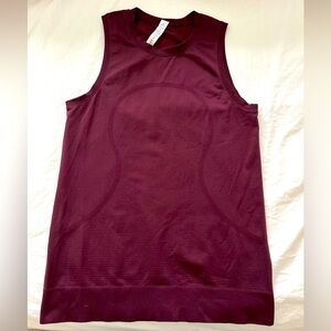 Lululemon tank top. Size 2. Burgundy/maroon